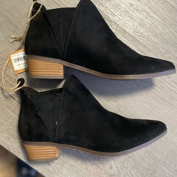 AEO Micro Booties - Picture 10 of 16